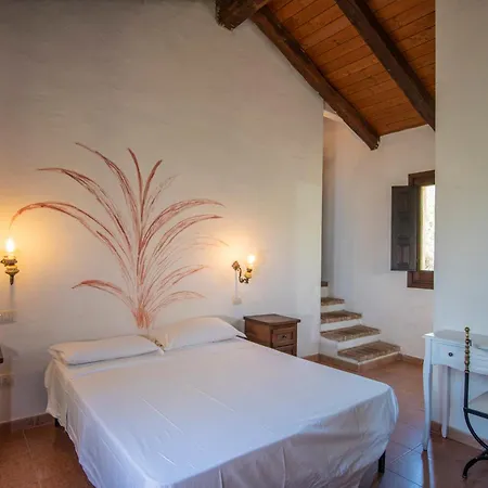 Domus Delle Stelle 2 - Padronale Con Piscina Villa Pula